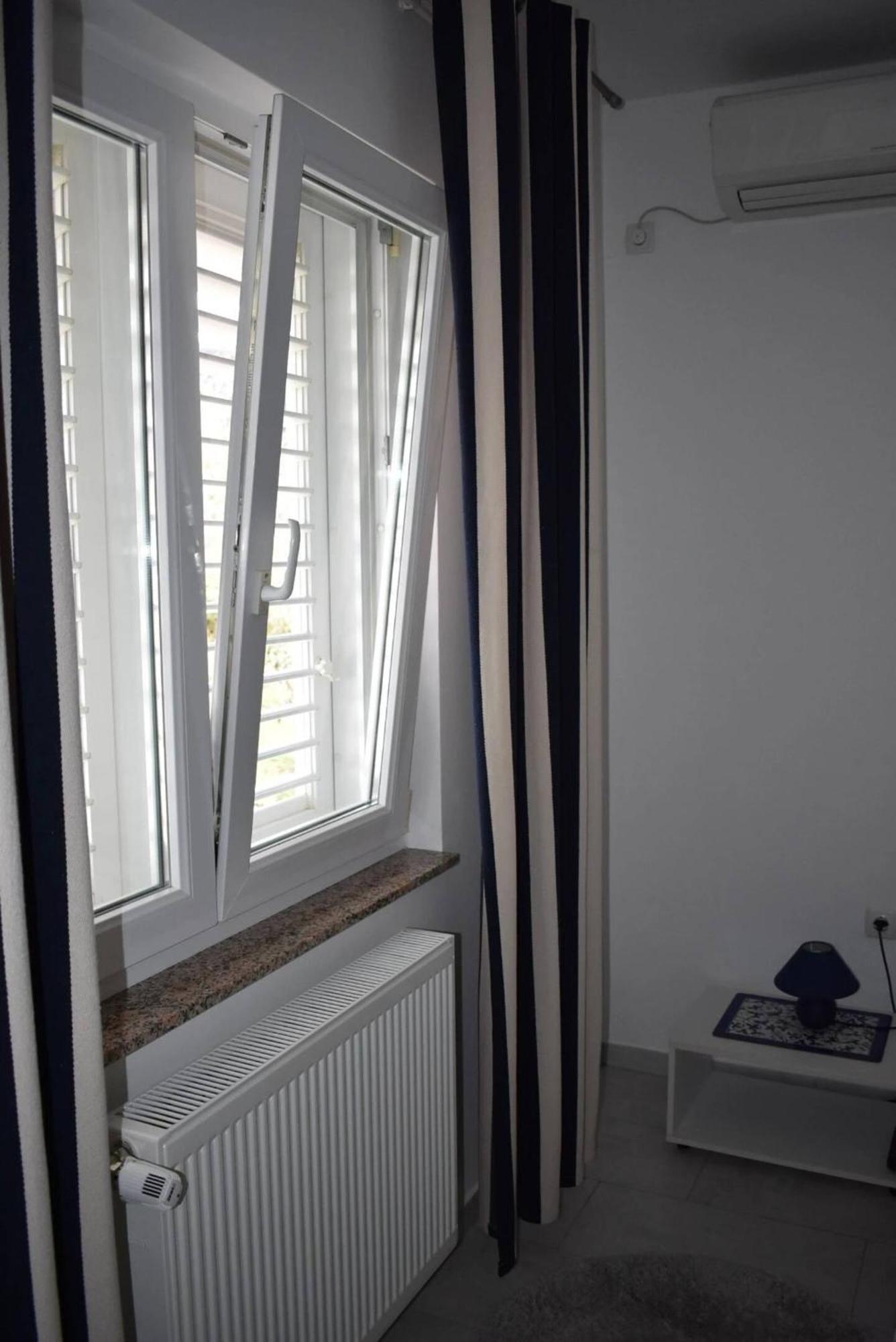 Rab Island Apartmets - Palit ราบ ภายนอก รูปภาพ
